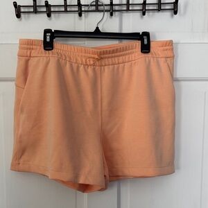 Lululemon Athletica Softstreme Shorts Size 
 14